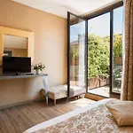 Atlante Garden Hotel 4*
