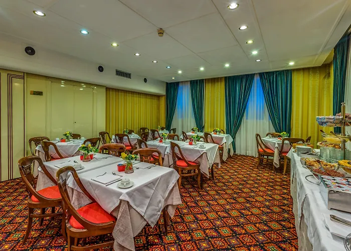 Atlante Garden 4* Rome